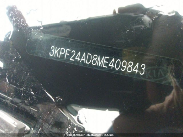 3KPF24AD8ME409843 KIA Forte Lxs