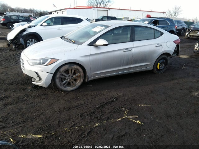 2018 HYUNDAI ELANTRA SEL VIN: 5NPD84LF2JH238650