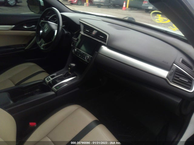 Honda Civic Coupe Touring 2017 2HGFC3B95HH358881 Image 5