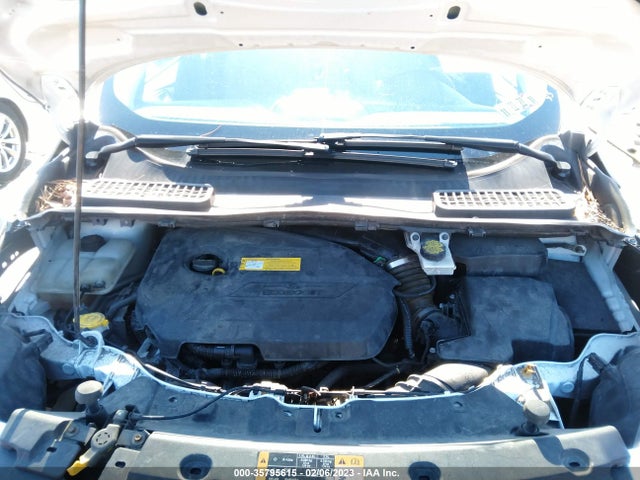 2016 Ford Escape, VIN: 1FMCU9GX6GUB44966