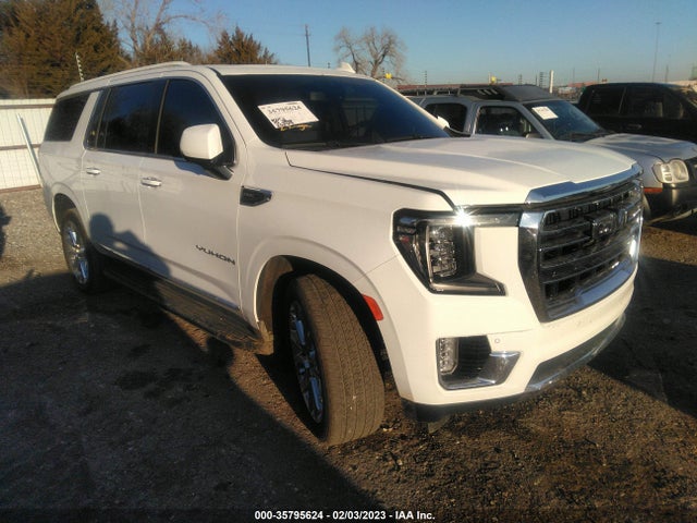 2022 GMC Yukon XL, VIN: 1GKS1GKD8NR162965