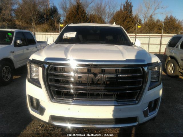 1GKS1GKD8NR162965 GMC Yukon Xl Slt