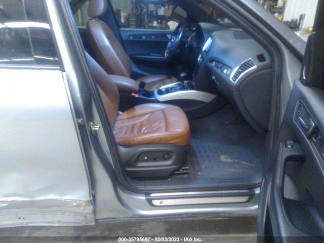 WA1DKAFP1BA055831 Audi Q5 3.2l Premium Plus
