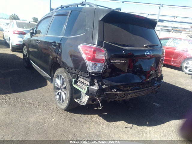 Subaru Forester Touring 2018 JF2SJGWC5JH579796 Image 3