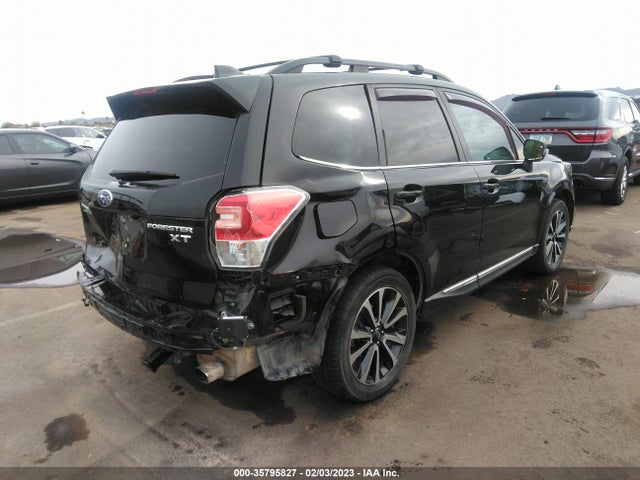 Subaru Forester Touring 2018 JF2SJGWC5JH579796 Image 4