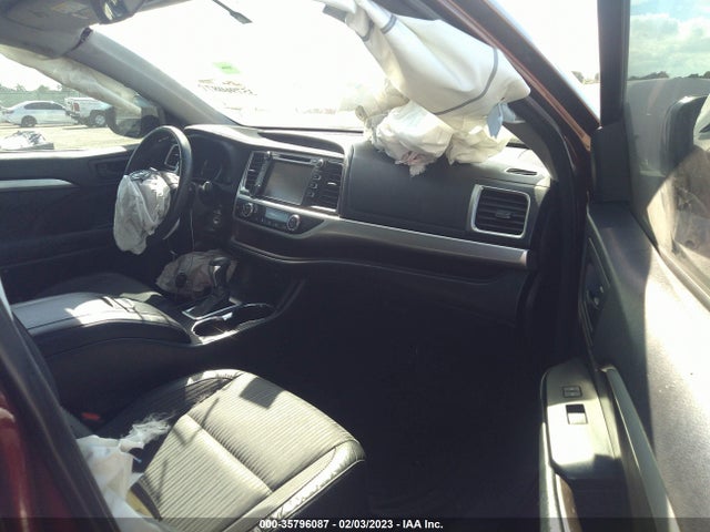 2016 Toyota Highlander, VIN: 5TDZKRFH5GS141771