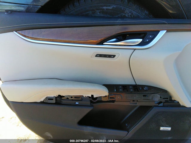 Cadillac XTS LUXURY 2018 2G61N5S34J9175470 Image 4