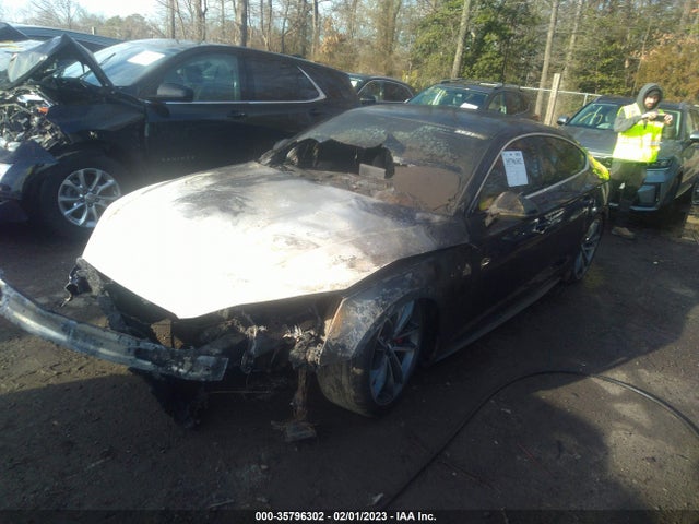 WAUC4CF54JA015115 Audi S5 Sportback Prestige