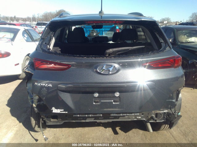 2018 Hyundai Kona, VIN: KM8K62AA7JU157881