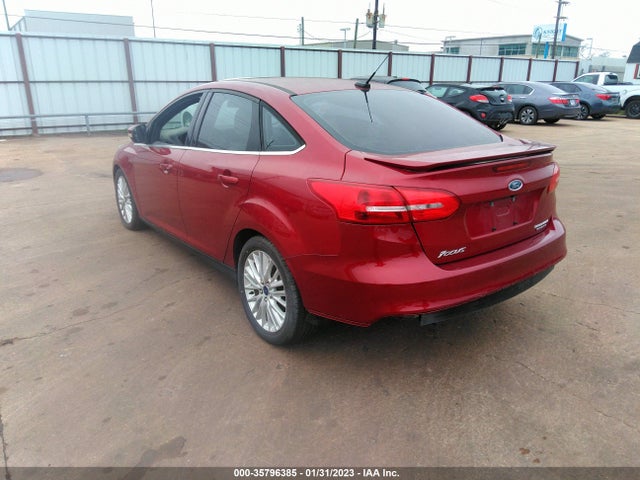 2015 Ford Focus, VIN: 1FADP3J23FL287071