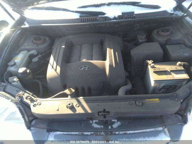 2005 HYUNDAI SANTA FE GLS VIN: KM8SC13D95U958778