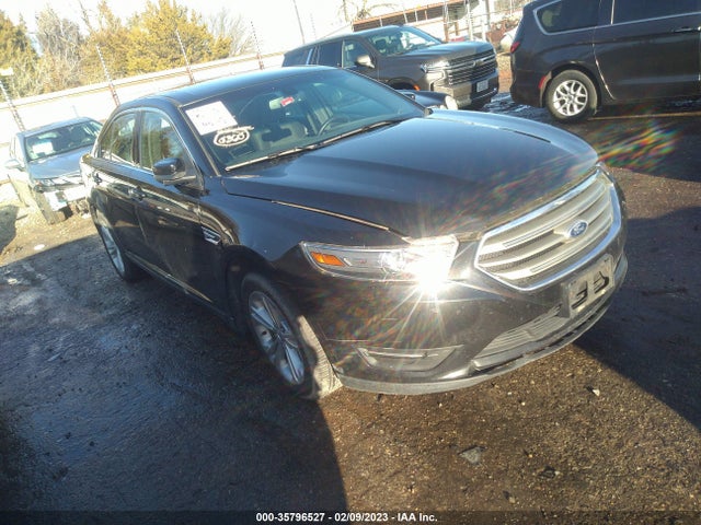 2015 Ford Taurus, VIN: 1FAHP2H87FG206989