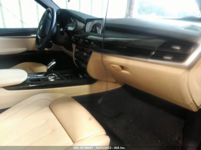 5UXKS4C50J0Y17857 BMW X5 Xdrive35d