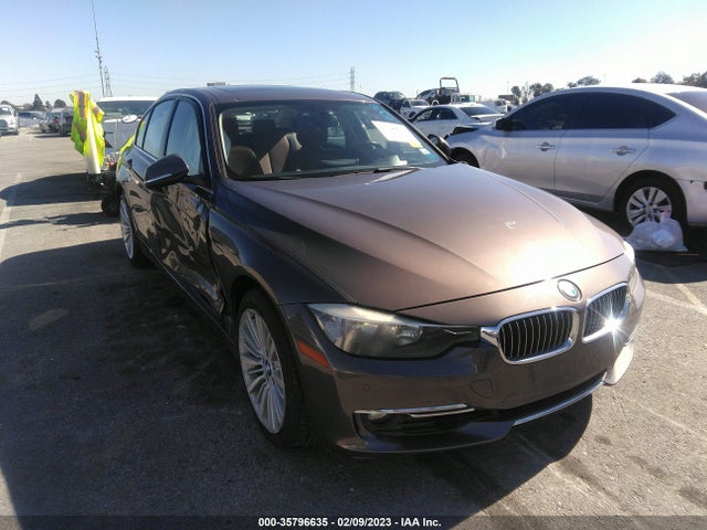 2012 WBA3A5G54CNP16803 main image