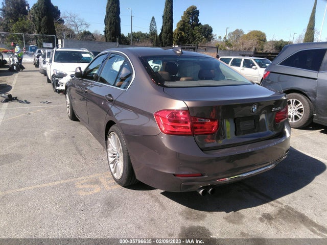BMW 3 Series 328i 2012 WBA3A5G54CNP16803 Image 4