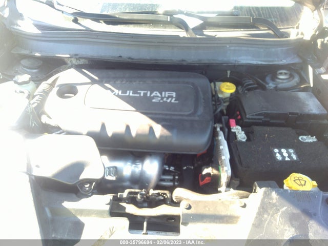 2016 Jeep Cherokee, VIN: 1C4PJLAB8GW323832