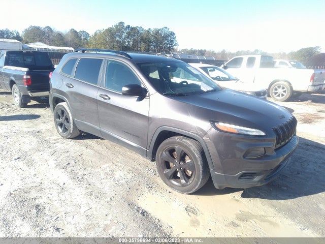 2016 Jeep Cherokee, VIN: 1C4PJLAB8GW323832