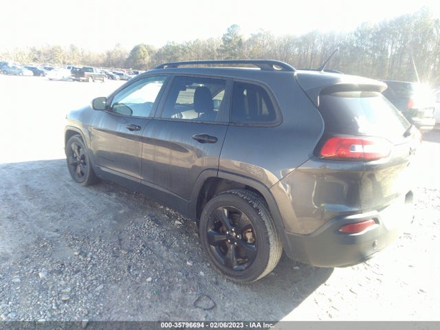 2016 Jeep Cherokee, VIN: 1C4PJLAB8GW323832
