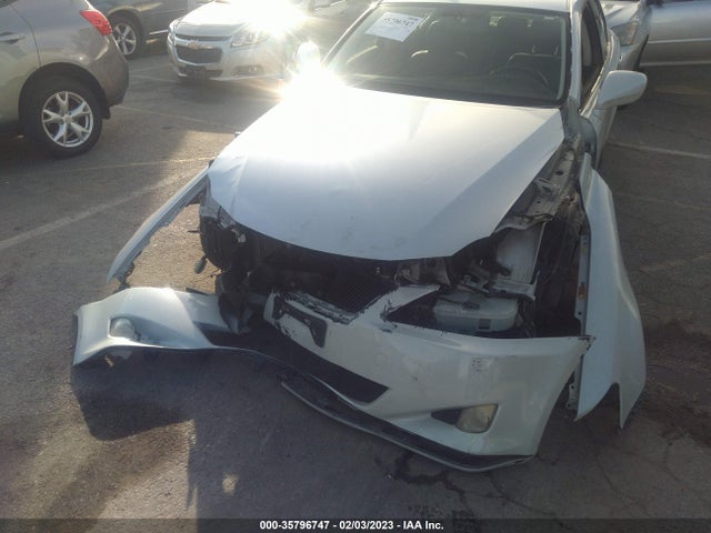 JTHBE262382013774 Lexus IS 350