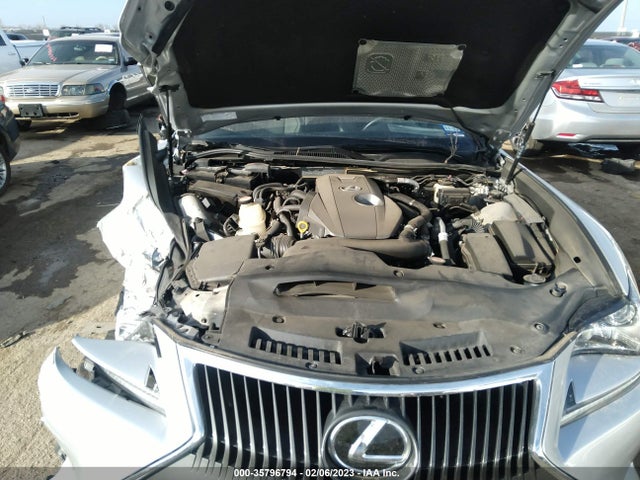 2016 Lexus RC, VIN: JTHHA5BC3G5000381