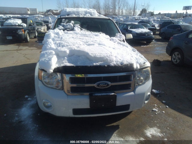 2008 FORD ESCAPE XLT VIN: 1FMCU93118KE47880