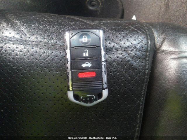 19UUA8F55AA021858 Acura TL TECH