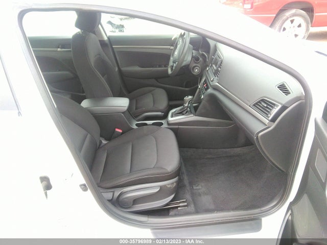 2018 HYUNDAI ELANTRA SE VIN: 5NPD74LF8JH240423
