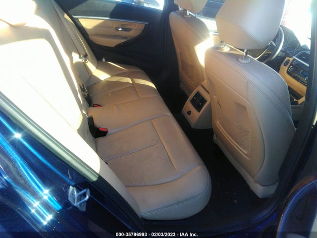 BMW 3 Series 330i Xdrive 2018 WBA8D9G58JNU67214 Image 9