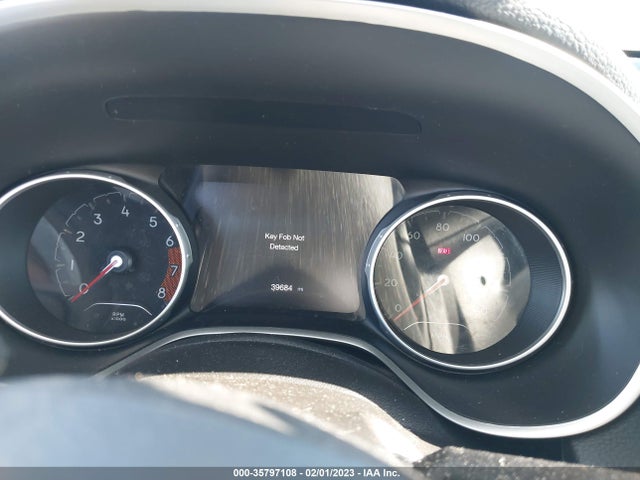 2018 Jeep Compass, VIN: 3C4NJDCB7JT264098