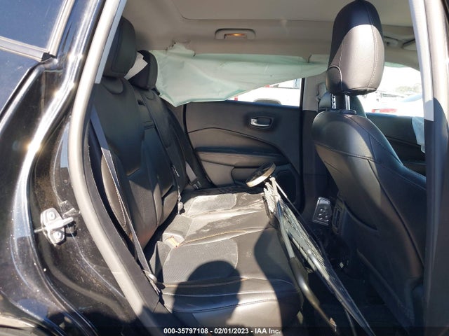 2018 Jeep Compass, VIN: 3C4NJDCB7JT264098