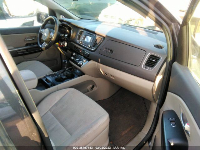 KNDMB5C18G6148319 KIA SEDONA LX