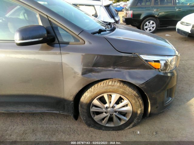 KNDMB5C18G6148319 KIA SEDONA LX