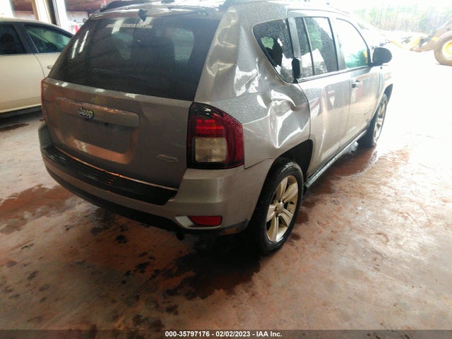 1C4NJCEA1GD620283 Jeep Compass Latitude