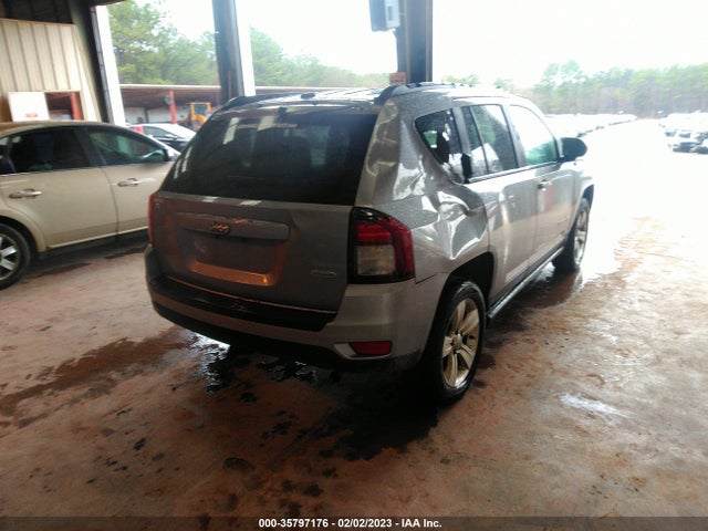 1C4NJCEA1GD620283 Jeep Compass Latitude