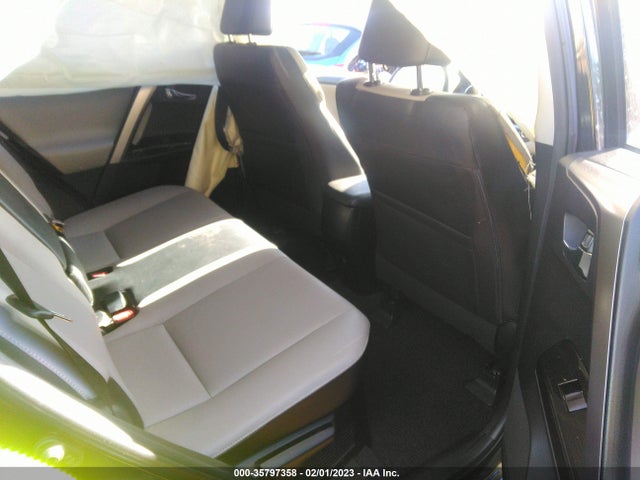 2016 Toyota RAV4, VIN: JTMDJREV2GD053227