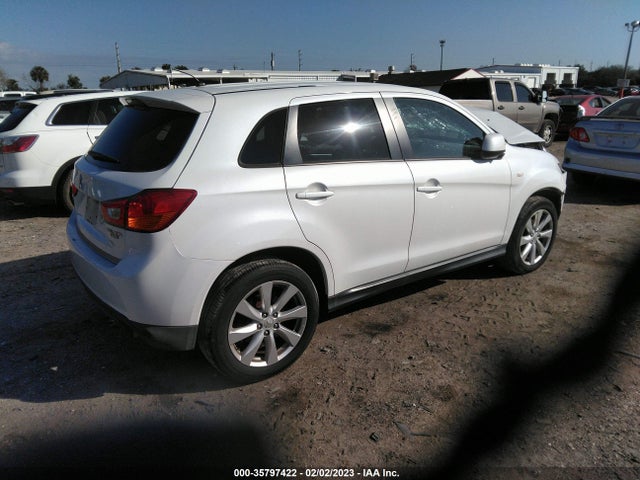 4A4AP3AU1EE010445 Mitsubishi Outlander Sport Es