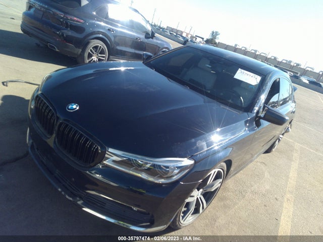 BMW 7 Series 750i 2019 аукцион фото