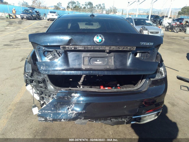 BMW 7 Series 750i 2019 аукцион фото