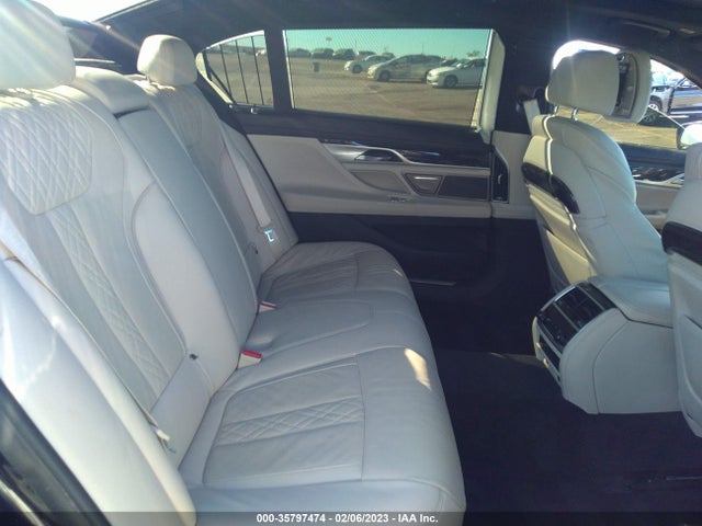 BMW 7 Series 750i 2019 аукцион фото