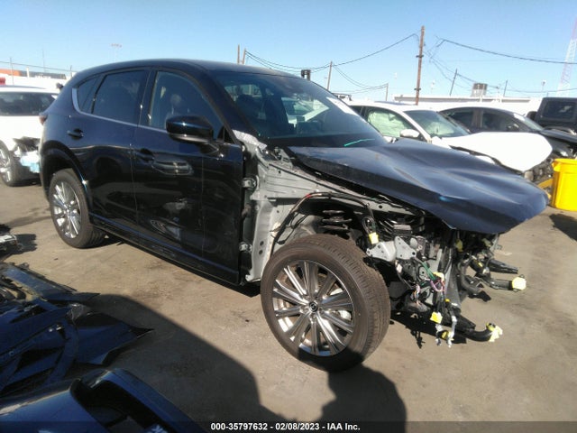 2022 Mazda CX-5, VIN: JM3KFBXY4N0647689