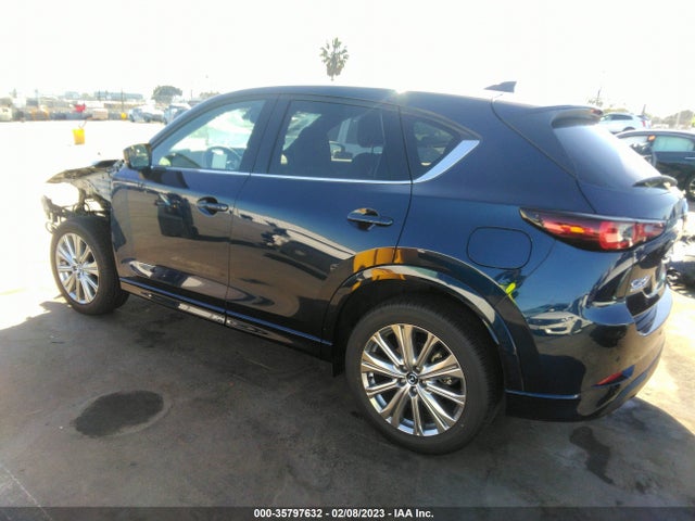 2022 Mazda CX-5, VIN: JM3KFBXY4N0647689