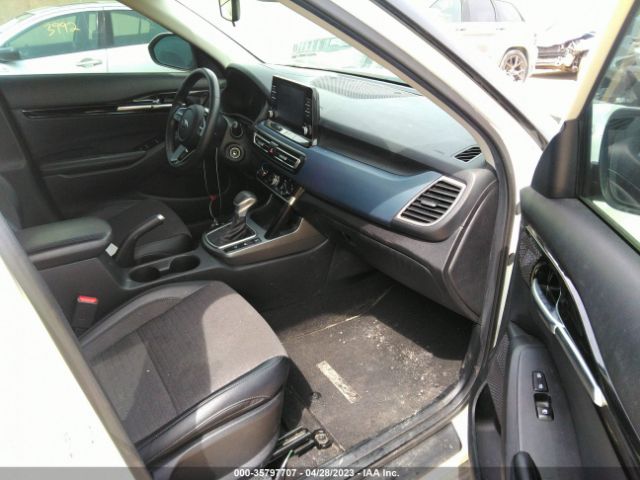 KNDEUCAA6M7071784 KIA SELTOS S