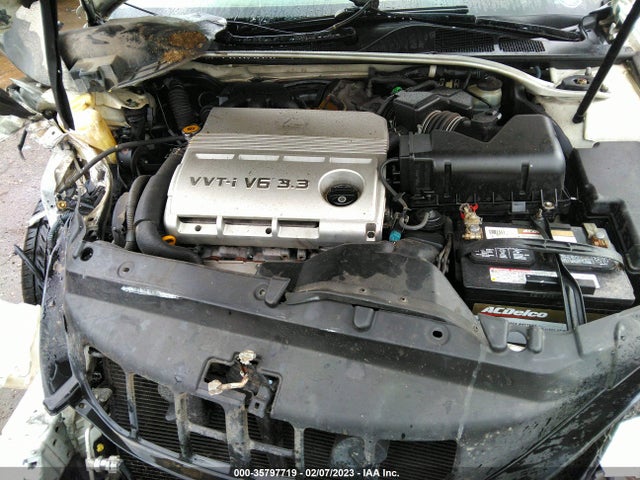 2005 LEXUS ES 330 VIN: JTHBA30GX55106257