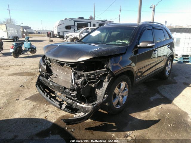 5XYKUDA25DG398083 KIA SORENTO EX