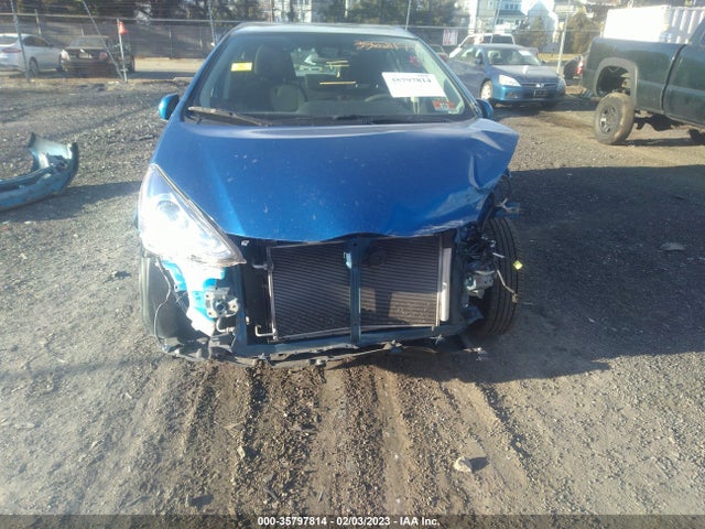 2017 Toyota Prius, VIN: JTDKDTB39H1591599