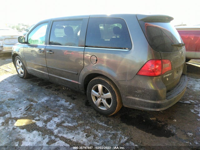 Volkswagen ROUTAN SE 2010 2V4RW3D13AR202631 Image 4