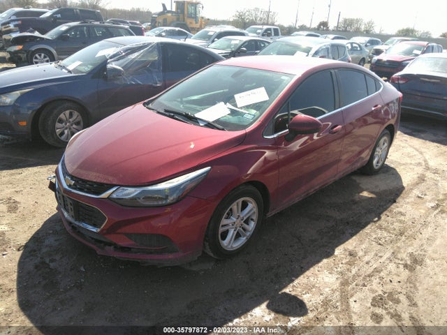 Chevrolet CRUZE LT 2018 1G1BE5SM6J7150557 Image 2