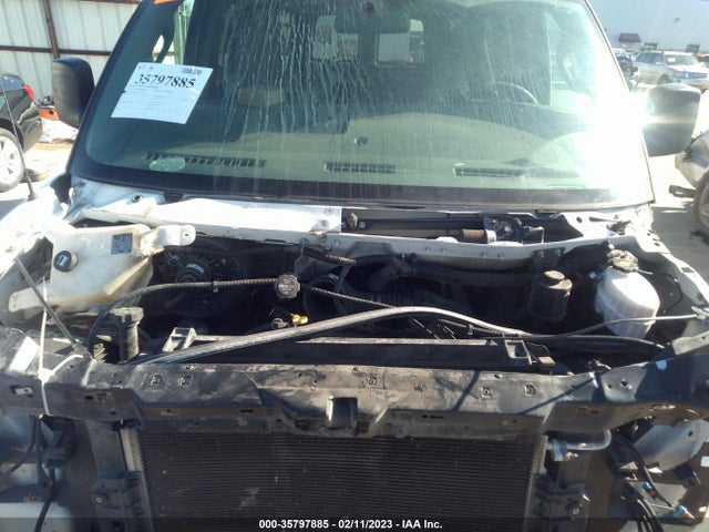 2018 Chevrolet Express, VIN: 1GAZGPFG9J1259669