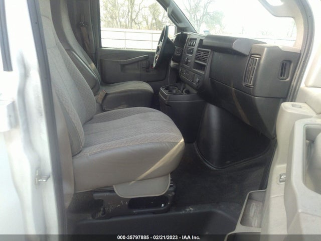 2018 Chevrolet Express, VIN: 1GAZGPFG9J1259669