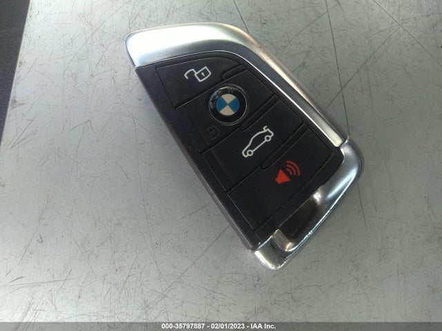 BMW 3 Series 330i 2020 3MW5R1J01L8B22776 Image 3
